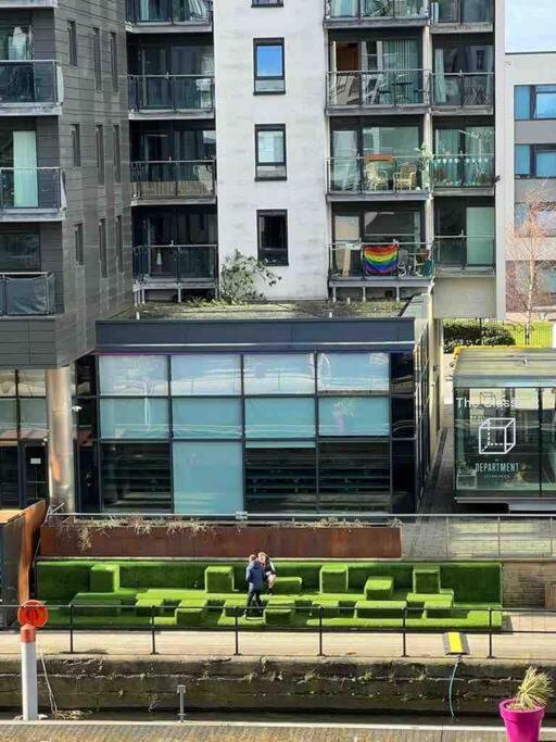 Leeds Clarence Dock 2 Bedroom Apt Екстериор снимка